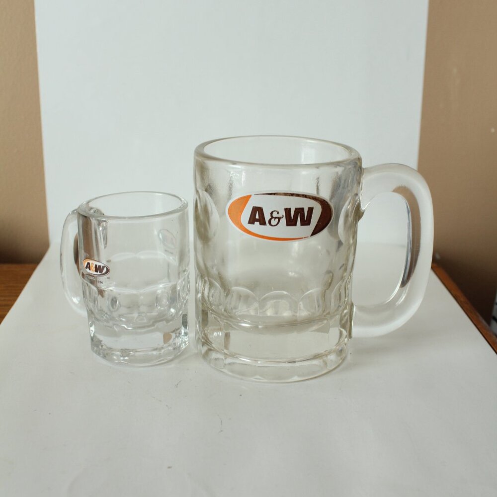 Lot of 2 A&W Rootbeer Mugs Glass